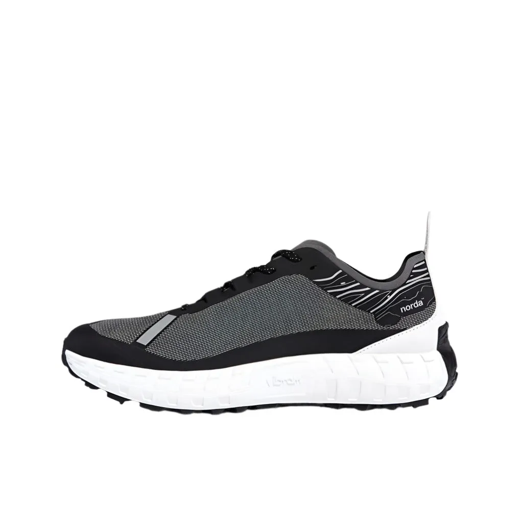 NORDA 001 M Black (LF)
